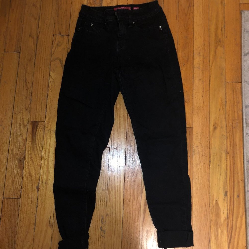 Black Jeans